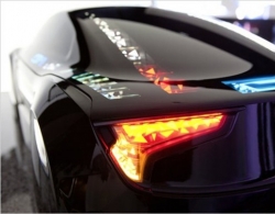 Audi eksperymentuje z oświetleniem OLED