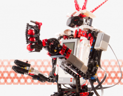 Roboty LEGO Mindstorms EV3 tworzą nowe aplikacje z zakresu automatyzacji