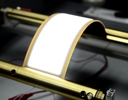LG ogłasza masową produkcję elastycznych paneli oświetleniowych OLED