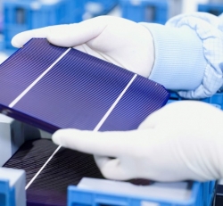 CEZAMAT pracuje nad zwiększeniem wydajności baterii słonecznych