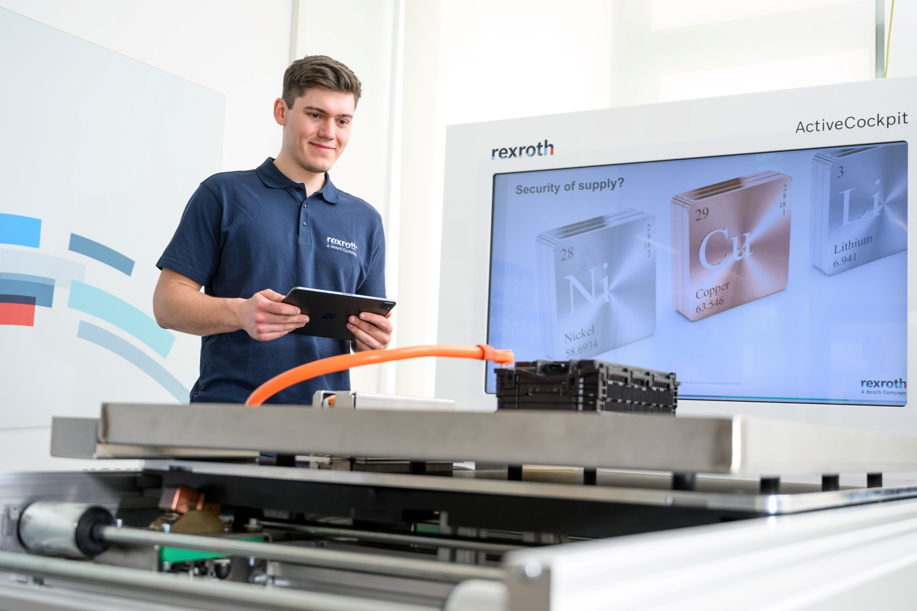 W ramach opatentowanego procesu system automatyki firmy Bosch Rexroth odpowiada za głębokie rozładowywanie ogniw akumulatorów o wysokiej wydajności.