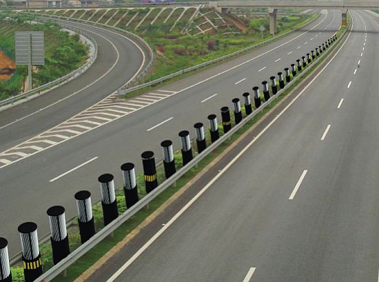 eTurbiny na autostradzie eTurbiny na autostradzie