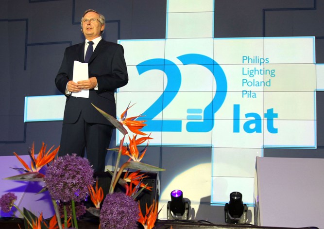 Prezes Edmund Lewiński w czasie 20-lecia Philips Lighting Poland w Pile Prezes Edmund Lewiński w czasie 20-lecia Philips Lighting Poland w Pile
