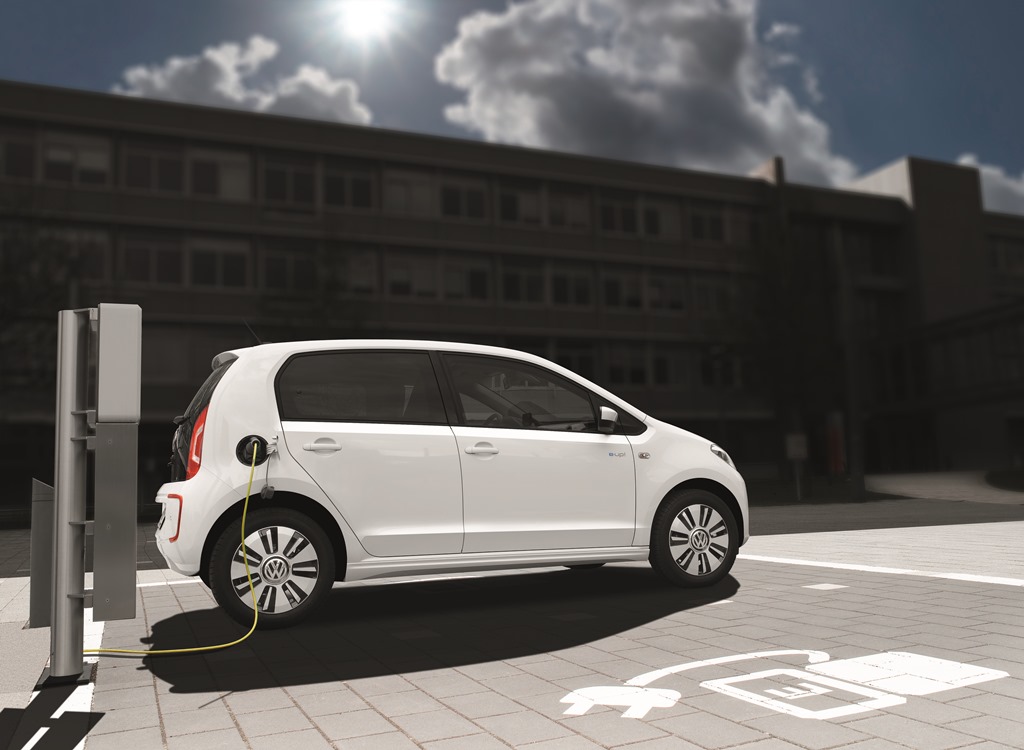 VW EV plug-in 400V