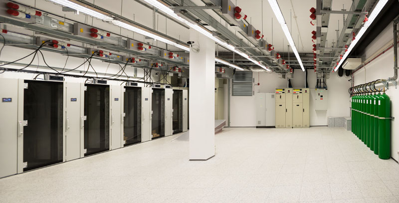 Główna serwerownia Centrum Informatycznego Świerk Główna serwerownia Centrum Informatycznego Świerk