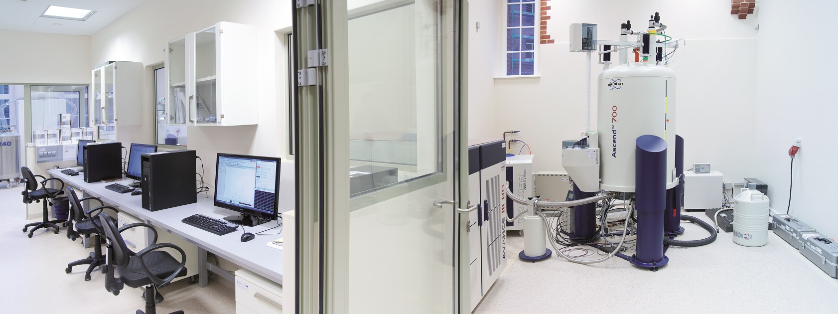 EIT+Wroclaw_laboratorium magnetycznego rezonansu jądrowego