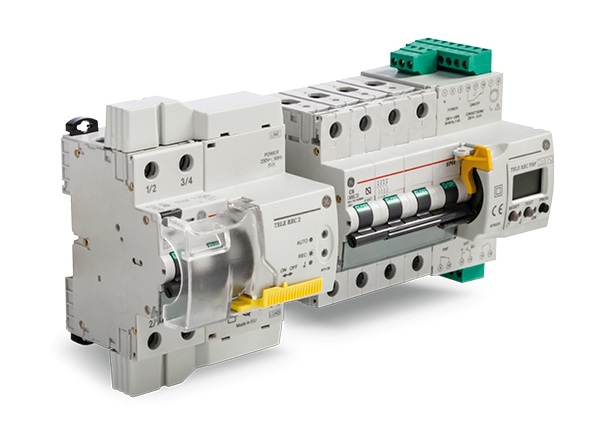 TeleREC Top składa się z wyłącznika nadprądowego 2 lub 4 fazowego o obciążalności zwarciowej 10kA (EN 60898-1) zintegrowanego z modułem napędu silnikowego oraz przekaźnika. TeleREC Top składa się z wyłącznika nadprądowego 2 lub 4 fazowego o obciążalności zwarciowej 10kA (EN 60898-1) zintegrowanego z modułem napędu silnikowego oraz przekaźnika.