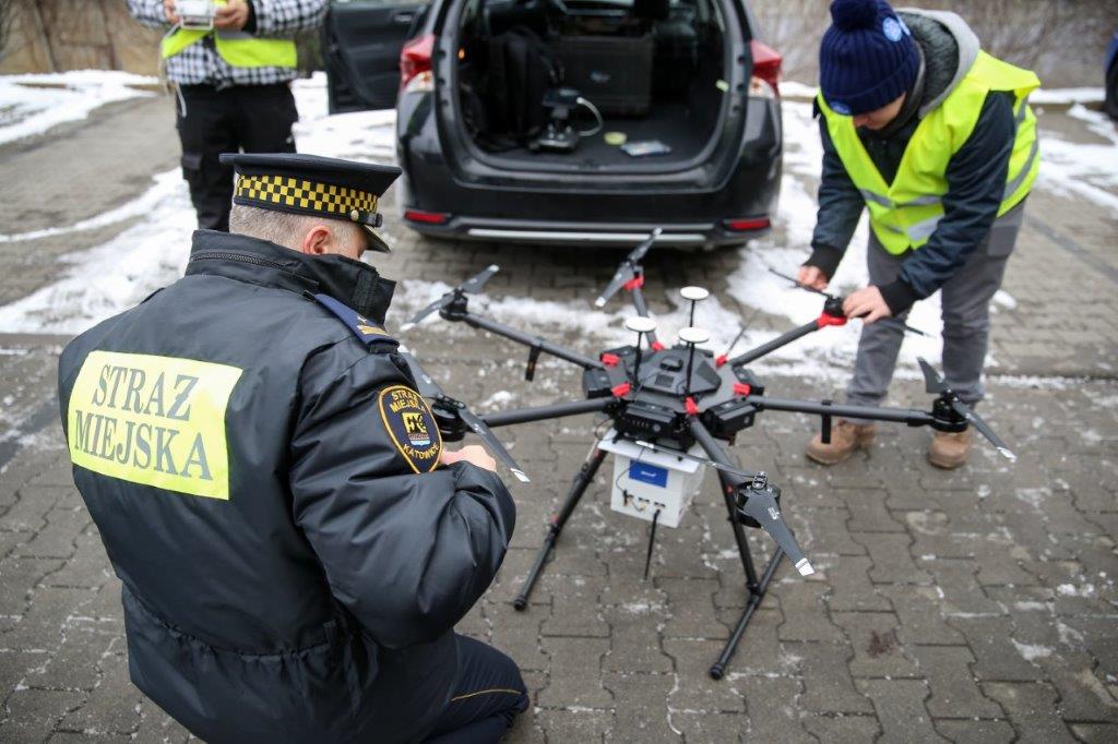 Już w pierwszej godzinie pracy katowicka straż miejska wystawiła mandat w wysokości 500 zł Już w pierwszej godzinie pracy katowicka straż miejska wystawiła mandat w wysokości 500 zł