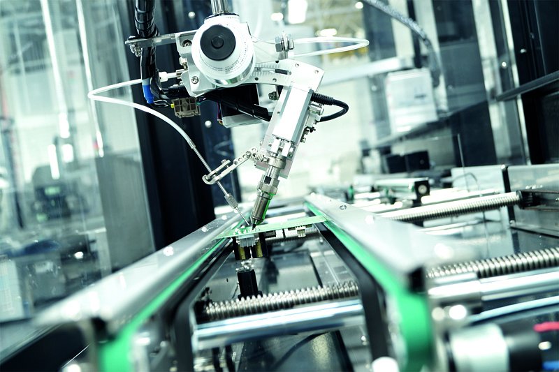Robot lutowniczy REECO RE-2100