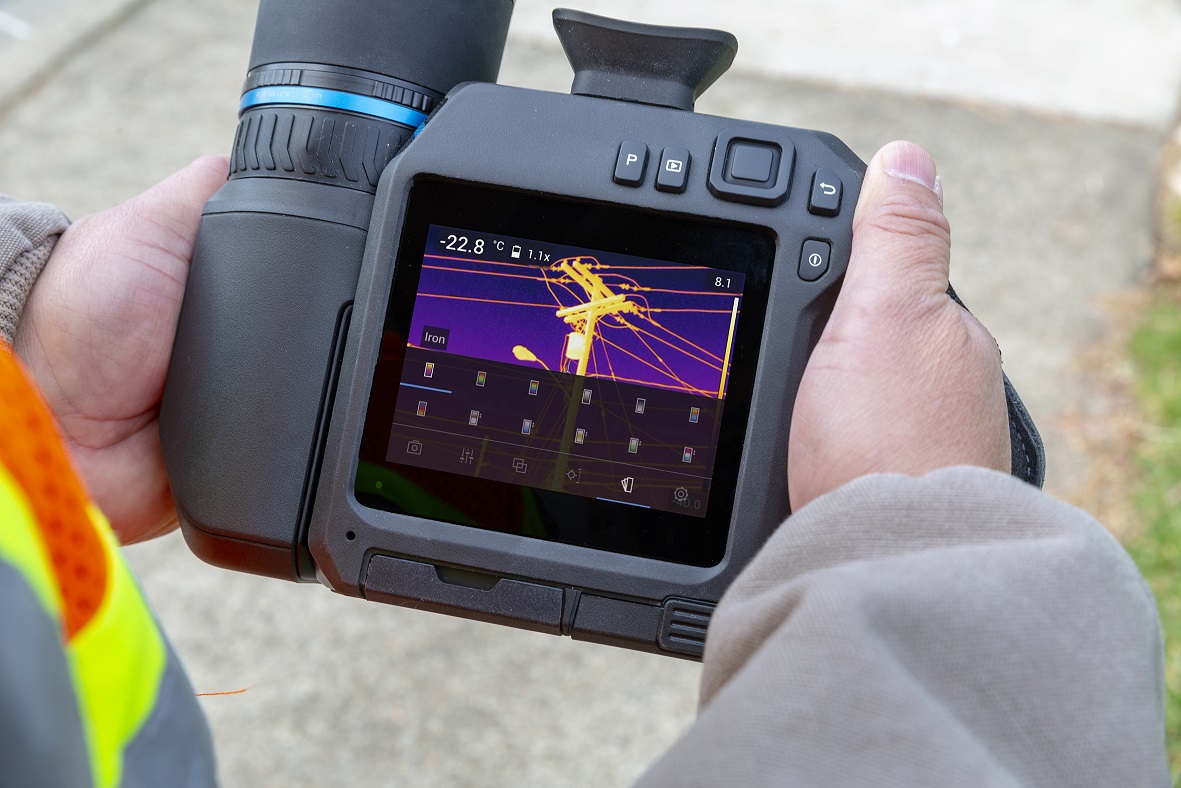 Kamera termowizyjna Flir T840 Kamera termowizyjna Flir T840