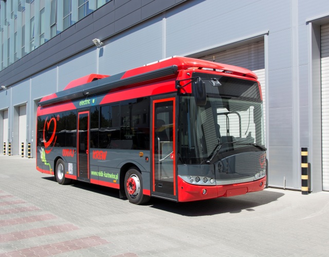 Pierwszy na świecie elektryczny autobus do poboru krwi