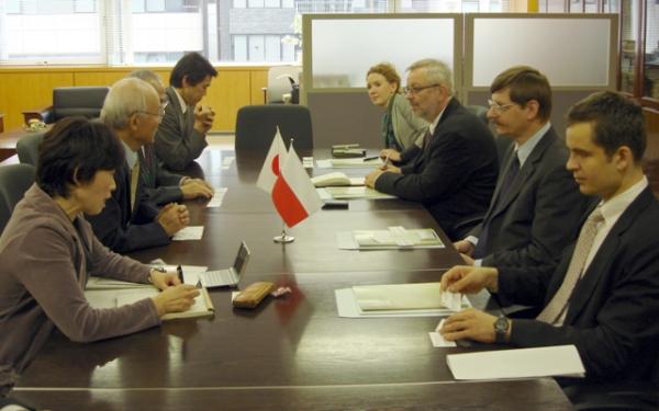Spotkanie delegacji polskiej na konferencję TSO w Tokio z reprezentacją Japońskiej Agencji Energii Jądrowej (JAEA).