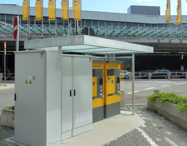 Zasilanie awaryjne parkingu za pomocą 5 kW- systemu ogniw paliwowych firmy Rittal