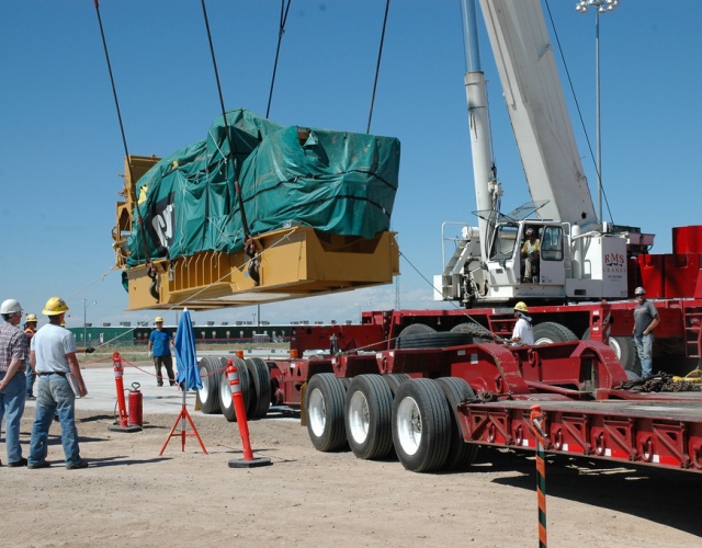 Transport generatora typu diesel
