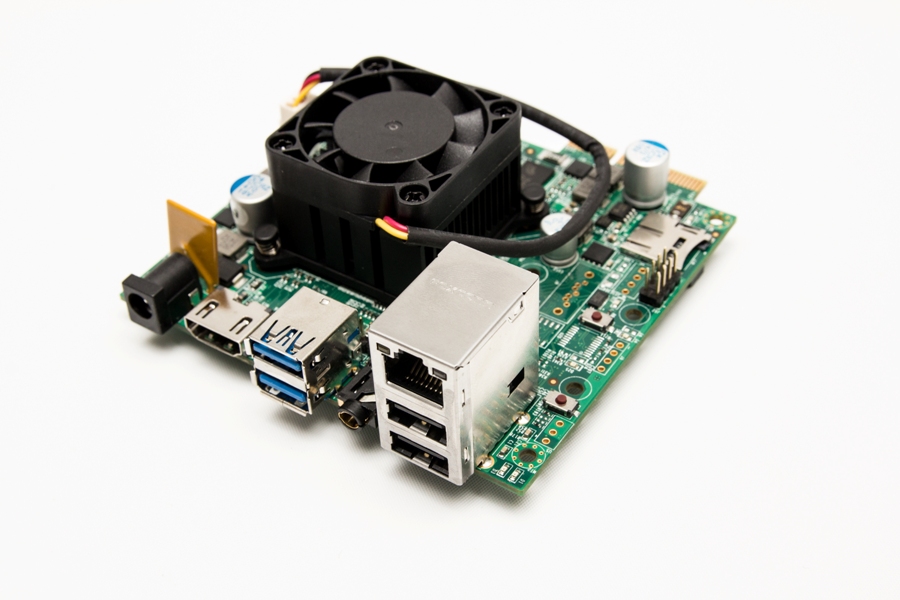 Zaawansowany komputer jednopłytkowy Gizmo 2 o architekturze x86