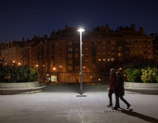 Madryt modernizuje infrastruktrę oświetleniową