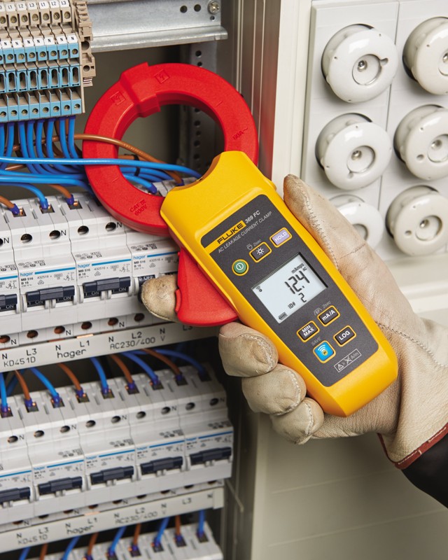 FLUKE 369 FC