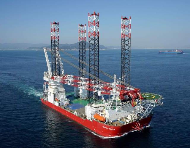 Seajacks Scylla - największy na świecie statek do budowy farm wiatrowych i instalacji morskich