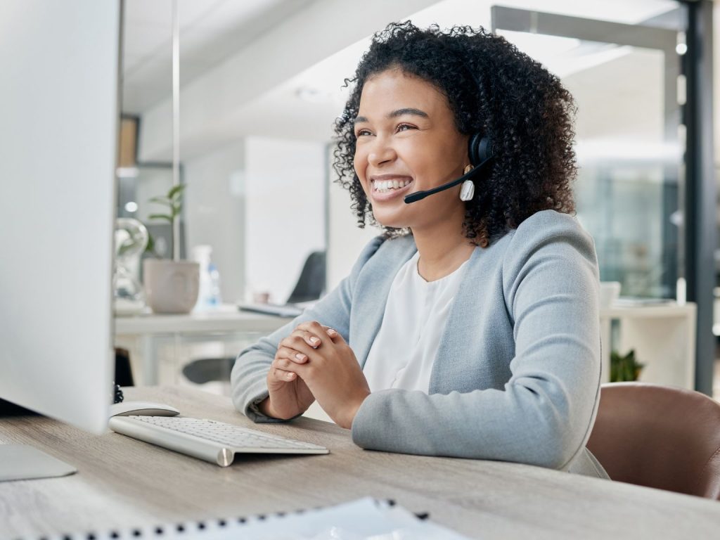 Sztuczna inteligencja w call center: duże wdrożenie i jeszcze większe plany w wiodącej firmie na polskim rynku BPO
