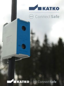 Test wytrzymałości złączki kablowej KATKO ConnectSafe: