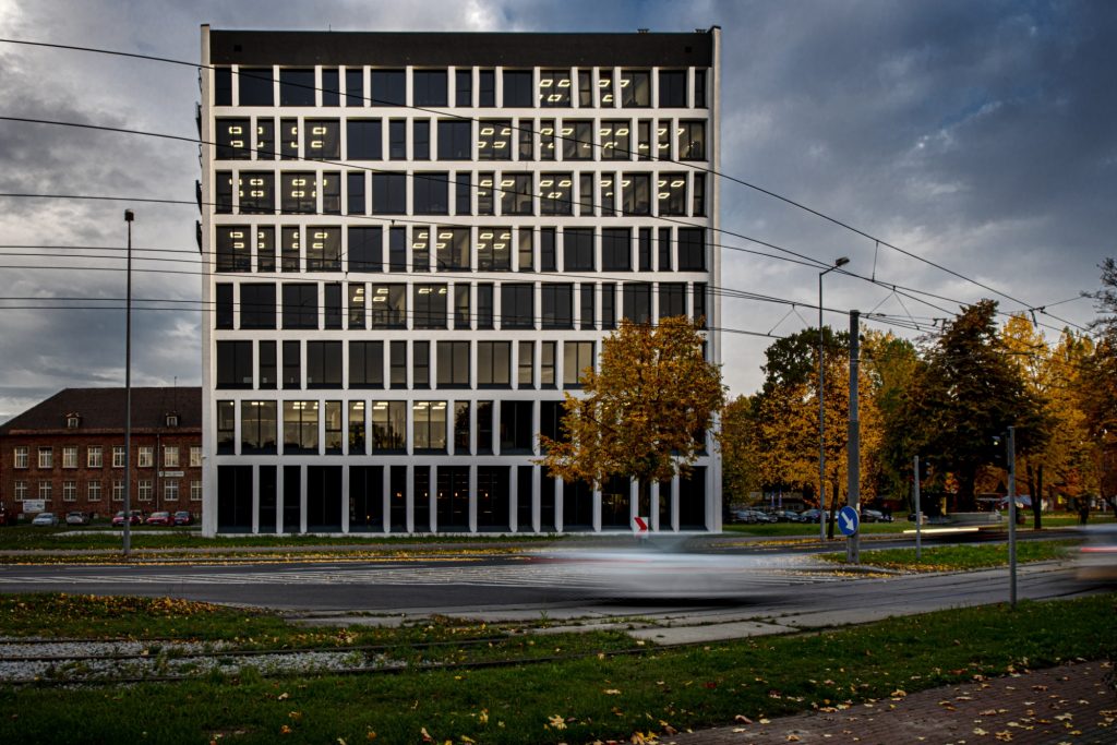 Budynek biurowy Zakładów Włókien Chemicznych "Stilon"