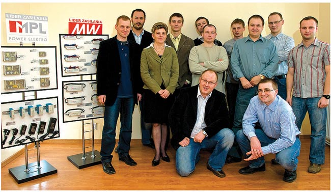 Obecnie nasz zespół stanowi 17 osób, posiadamy własny dział produkcyjno - techniczny, handlowy, logistyczny, księgowy marketingowy - jesteśmy firmą młodą, prężnie rozwijającą się specjalnie dla naszych Klientów. Obecnie nasz zespół stanowi 17 osób, posiadamy własny dział produkcyjno - techniczny, handlowy, logistyczny, księgowy marketingowy - jesteśmy firmą młodą, prężnie rozwijającą się specjalnie dla naszych Klientów.