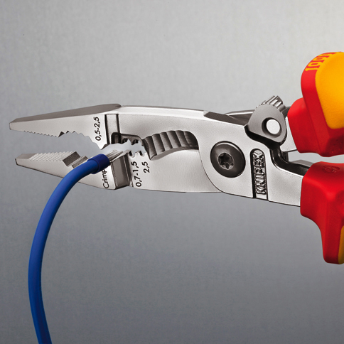 Szczypce wielofunkcyjne dla elektroinstalatorów izolowane Knipex 13 86 / 13 96 Szczypce wielofunkcyjne dla elektroinstalatorów izolowane Knipex 13 86 / 13 96