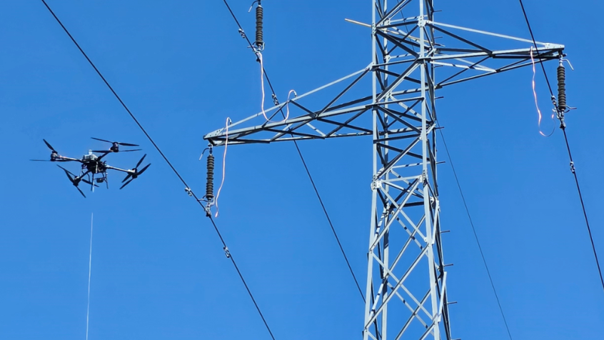 TAURON Dystrybucja pochwalić się może jedną z największych flot dronów w polskiej energetyce.
