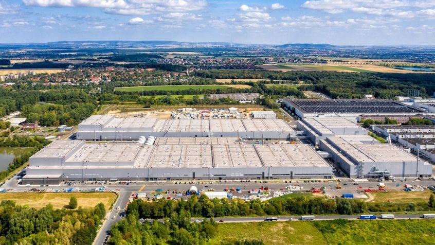 PowerCo SE zgodnie z planem uruchomiło gigafabrykę w Salzgitter