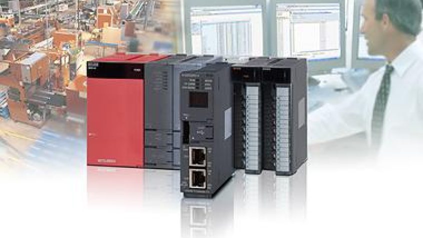 Modułowe urządzenia PLC – MES Interface IT