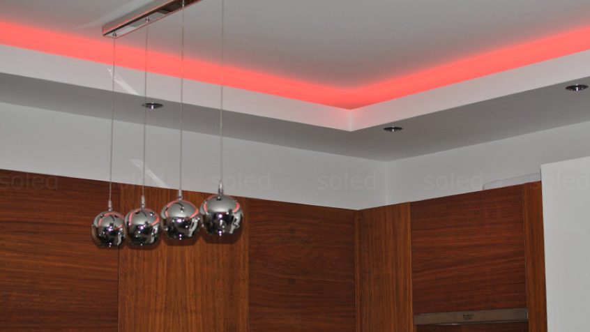 Oświetlenie LED sufitu