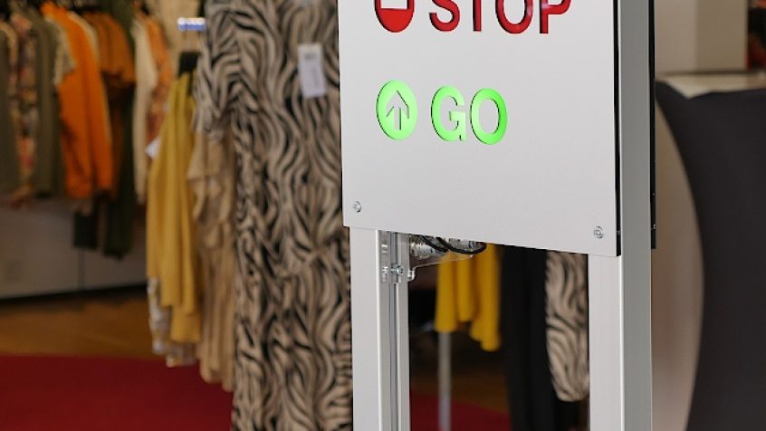 RS Components i BARTH Elektronik przedstawiają zestaw do samodzielnego montażu People Counter, który ma pomóc w zachowaniu dystansu społecznego w trakcie pandemii COVID-19