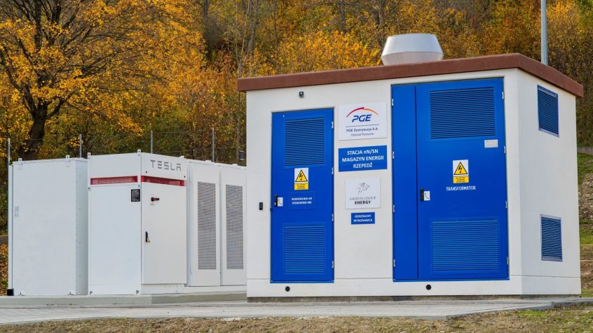 Stacjonarny magazyn energii w Rzepedzi