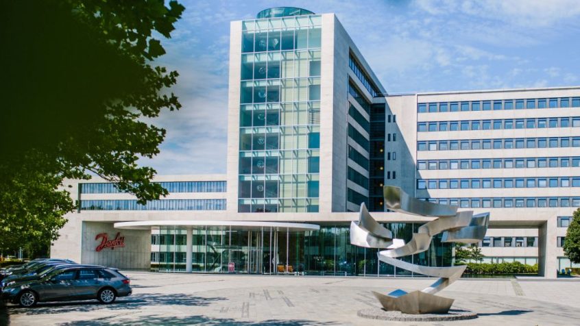 Danfoss przejmuje działalność Eaton związaną z hydrauliką mobilną i przemysłową