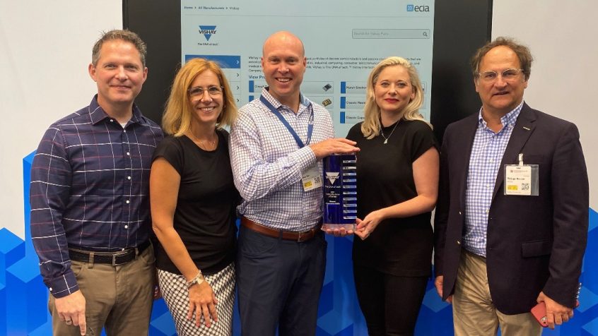 VishayAward: Hayne Shumate, Sr Vice President E-Business (Mouser), Claudia Daimer, Senior Supplier Marketing Manager EMEA (Mouser), Andy Kerr, Vice President Supplier Manager, Mouser, Annika Schn