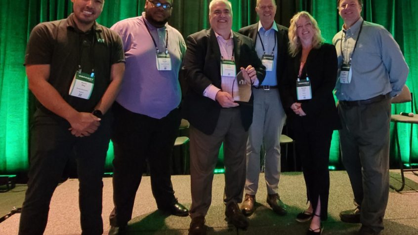 Farnell wyróżniony nagrodą Selling Value Award 2023 na Forum Partnerów NI ConnectFarnell wyróżniony nagrodą Selling Value Award 2023 na Forum Partnerów NI Connect
