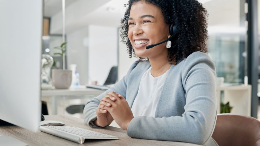 Sztuczna inteligencja w call center: duże wdrożenie i jeszcze większe plany w wiodącej firmie na polskim rynku BPO