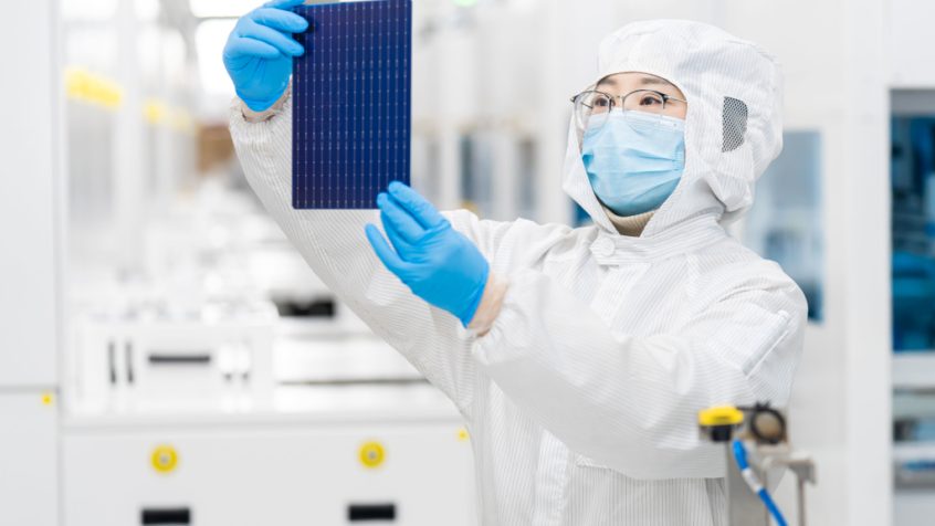 Zespół badawczo-rozwojowy Trina Solar ustanowił swój 26. rekord świata, osiągając maksymalną moc wyjściową 740,6 W dla modułu i-TOPCon typu n