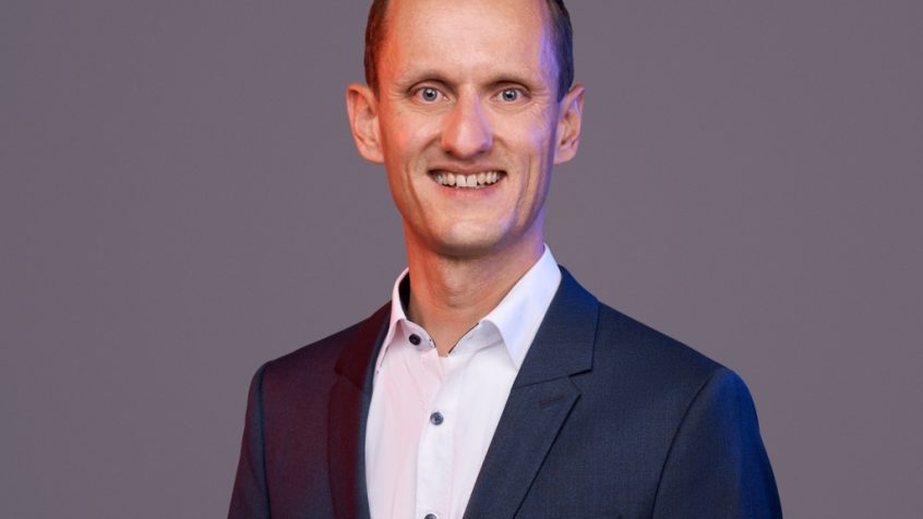 Tobias Gerhard, starszy menedżer ds. rozwoju sprzedaży szybko zbywalnych towarów konsumpcyjnych (FMCG) w Europie Środkowej, Bosch Rexroth AG