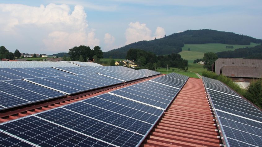 TAURON skontroluje mikroinstalacje za pomocą dronów