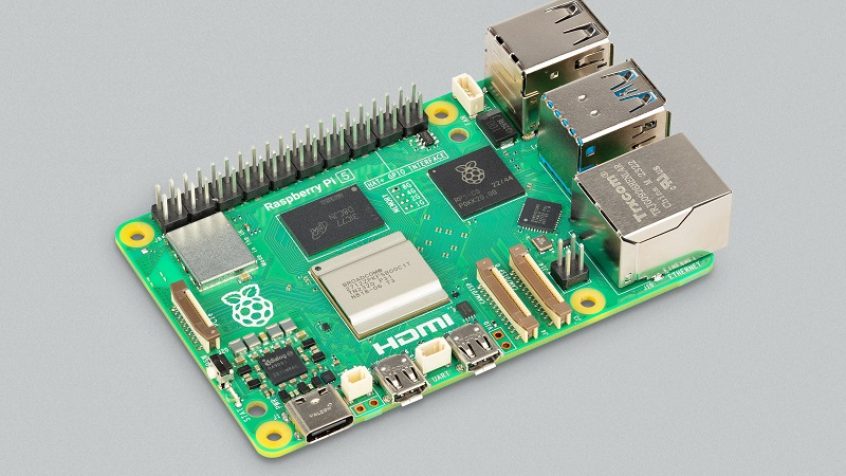 Podstawowy model Raspberry Pi 5 2 GB