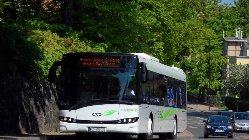 Hybrydowy Solaris Urbino 12 Hybrid na testach w Warszawie