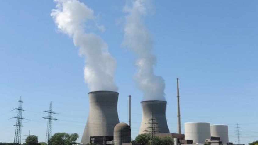 Europejscy liderzy chca uniezależnić się energetycznie od państw wschodnich i Rosji dzięki energii atomowej