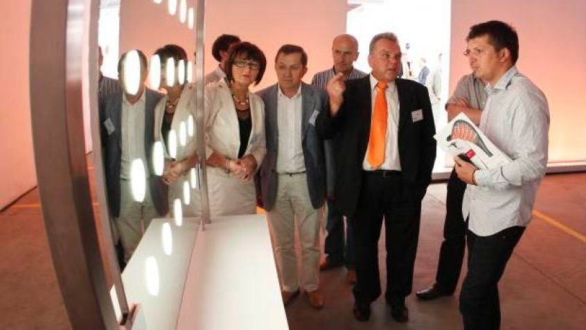 Lampy OLED prezentowane podczas Building KnowLEDge