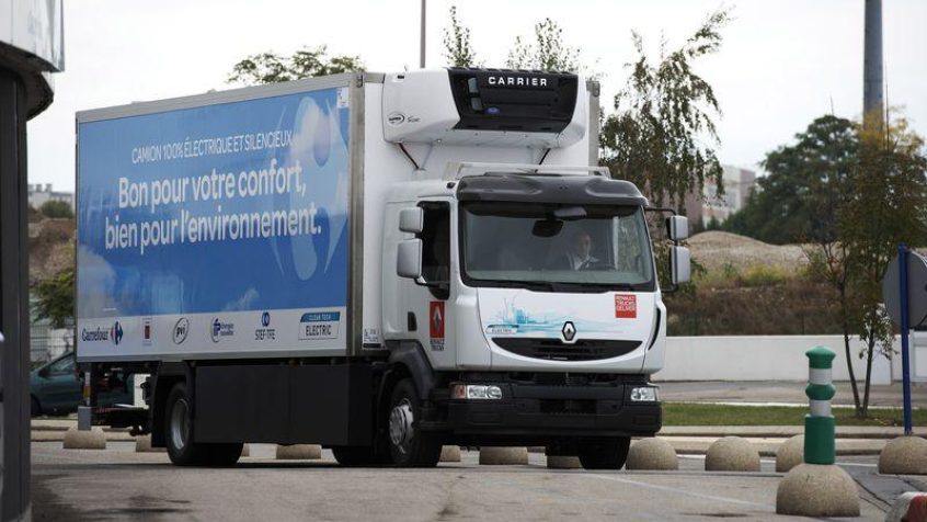 Charakterystyka techniczna Renoult Midlum z napędem elektrycznym o D.C.M. 16 ton.