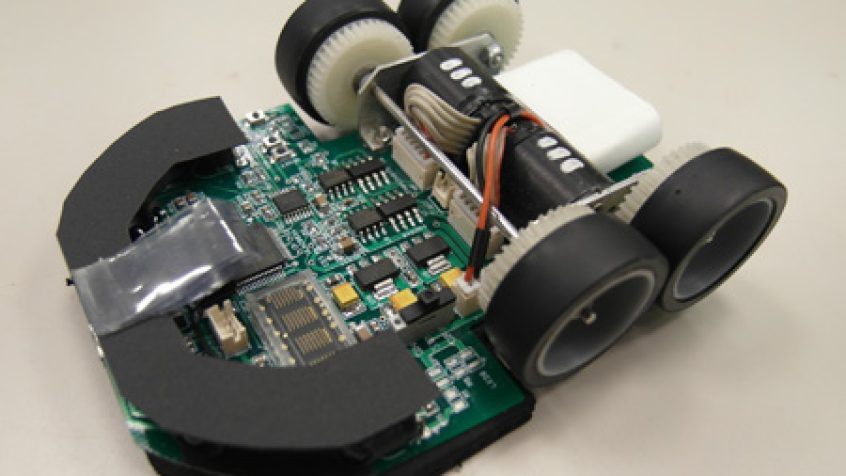 Najszybszy na świecie robot typu MicroMouse