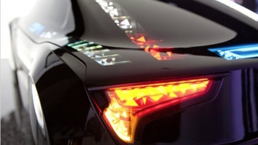 Audi eksperymentuje z oświetleniem OLED