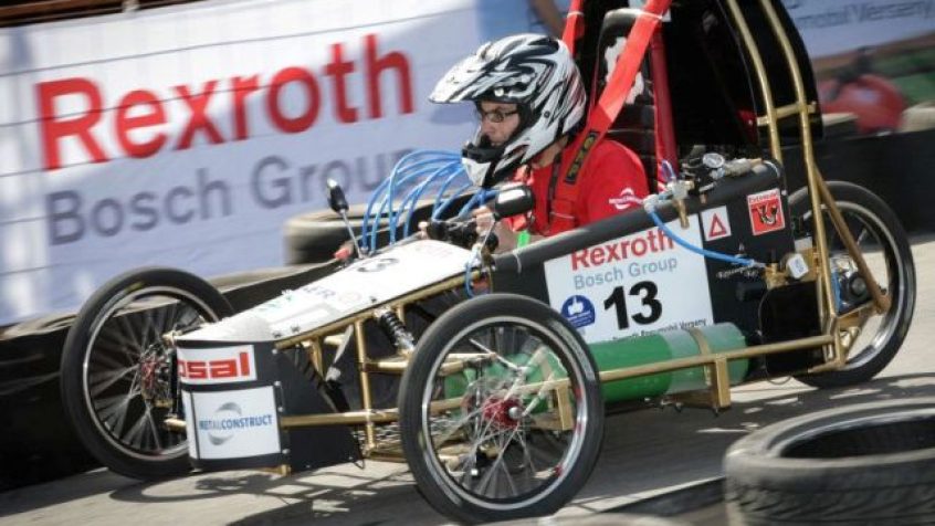 Rekordy pobite podczas V Międzynarodowych Zawodów Pojazdów Pneumatycznych Pneumobil 2012