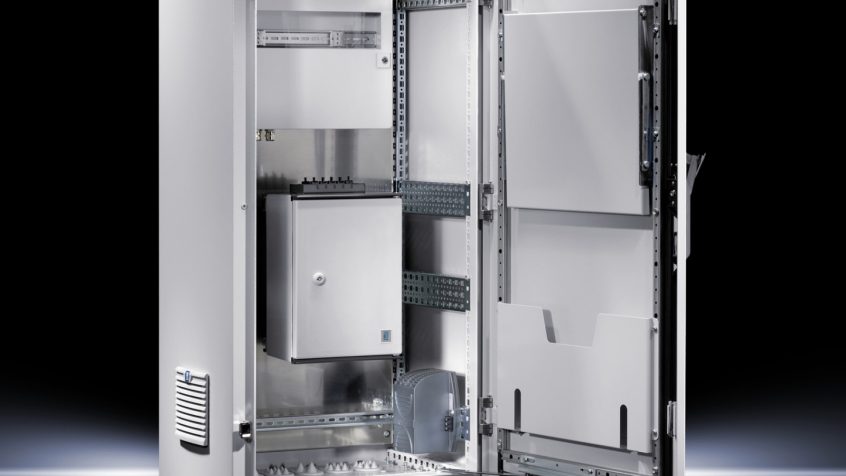 Aluminiowa obudowa zewnętrzna CS New Basic firmy Rittal