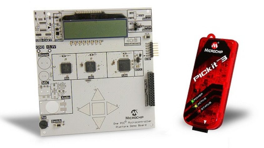 Płytka demonstracyjna One PIC MCU Platform i programator PICkit 3